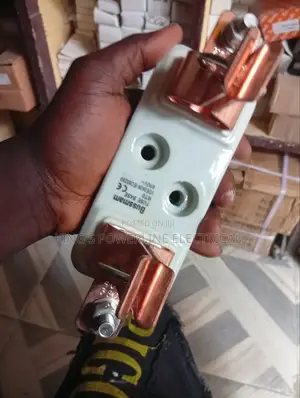 400 Amp Fuse and Base Pure Copper