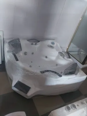 150cm X 150cm Dualistic Luxury Standard Jacuzzi