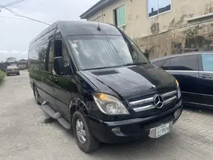 Mercedes Sprinter Bus