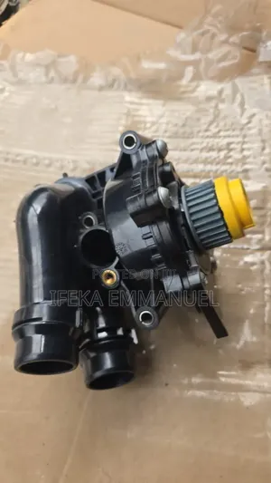 Engine Coolant Water Pump 2.0 T Volkswagen