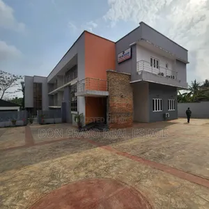 25 Rooms Functioning Hotel for Sale at Idishin Jericho