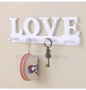 Fancy LOVE Organizer Mount Hanger Rack