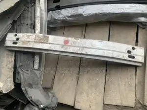 Front Bumper Beam Toyota Highlander 2005