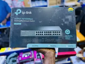 TP-LINK 24-Port 10/100mbps Desktop/Rackmount Switch