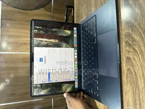 Laptop Apple MacBook Air 2022 M2 8GB Apple M2 SSD 512GB
