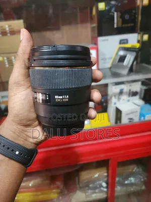 Sigma 85mm F/1.4 Dg Hsm Canon