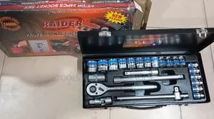 1/2" 8-32mm Ratchet and Socket Set