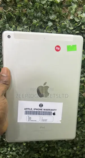 Apple iPad 10.2 (2019) 128 GB Silver
