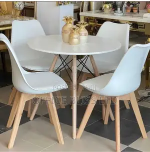 Portable Set of Dinning Table and 4 Chair (80cm X 80cm)