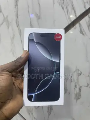 New Apple iPhone 16 Pro Max 256 GB White