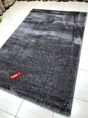 Quality Turkish Fluffy Centre Rug