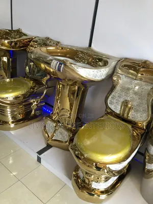 Luxury Golden and White Toilet Seat