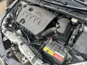 Toyota Corolla 2016 Silver