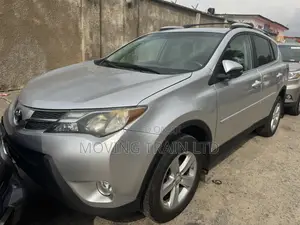 Toyota RAV4 2014 Silver