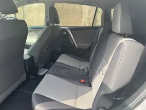 Toyota RAV4 2014 Silver