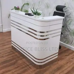 Reception Glossy Office Desk