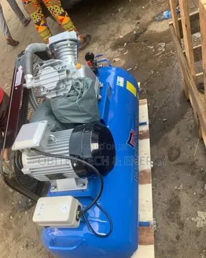 2.2kw 100l Air Compressor – 10bar, 220v/50hz, 3hp.
