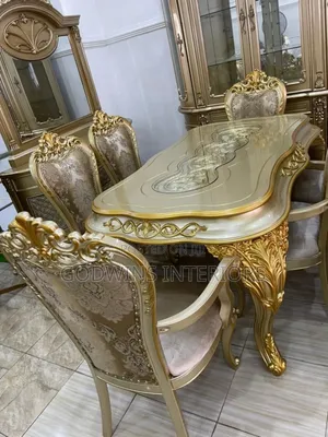 Modern Exclusive Dinning Set With Six Chairs