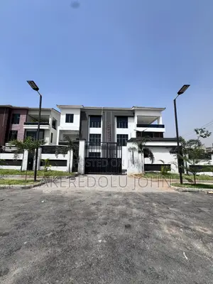 Furnished 6bdrm Duplex in Kado for sale