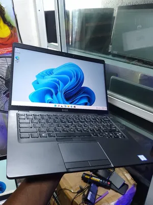 Laptop Dell Latitude 5400 8GB Intel Core i5 SSD 256GB