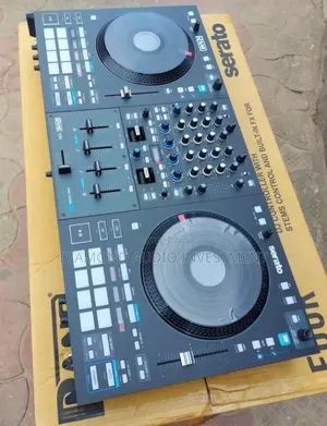 Serato Rane Four Dj Controller