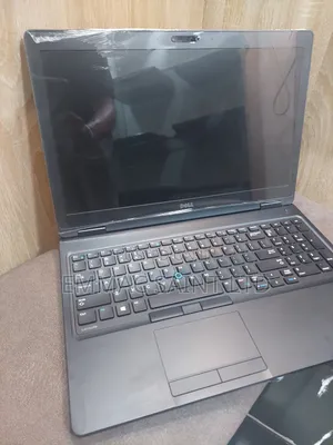 Laptop Dell Latitude 5590 8GB Intel Core I5 SSD 256GB