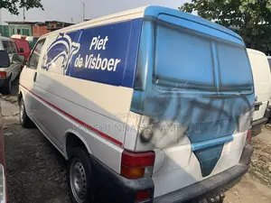 Volkswagen Transporter 2005 White