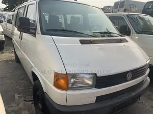 Volkswagen Transporter 2005 White