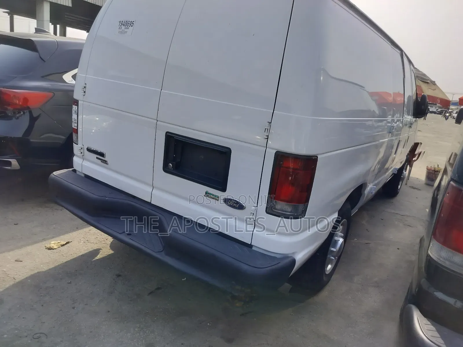 Ford E250 2009 White