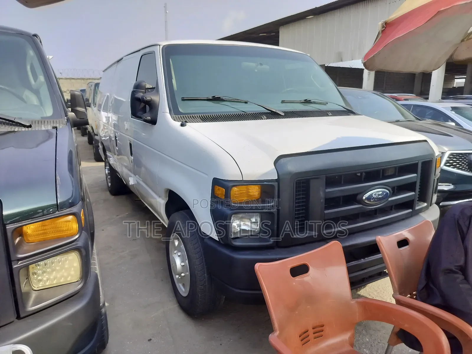Ford E250 2009 White