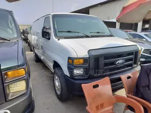 Ford E250 2009 White