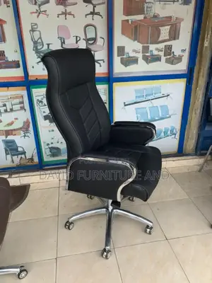 Swivel Executive Office Chair