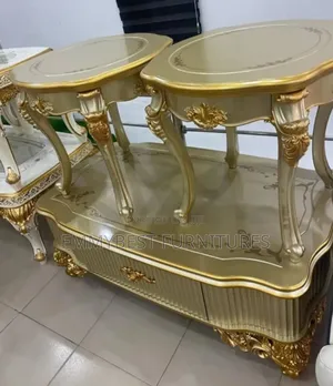 Classic Royal Table Set.