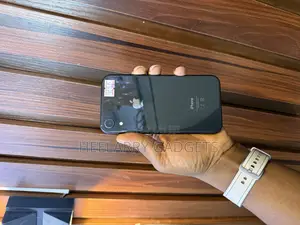 Apple iPhone XR 128 GB Black
