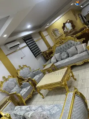 Imported Royal Set of Turkey Sofa With Center Table