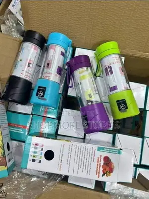 Electric Fruit Blender