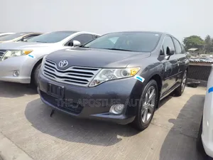 Toyota Venza V6 AWD 2010 Gray