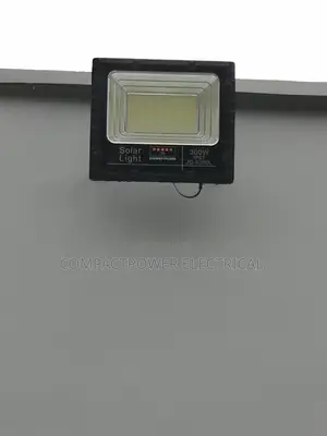 300watts Industrial Solar Flood Light - High Quality -5years+