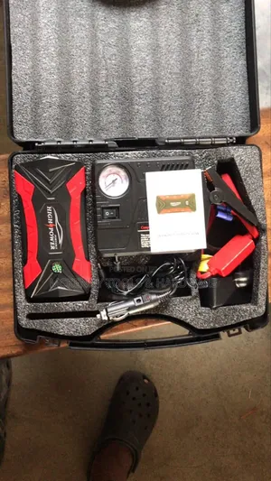 Car Battery Multi-Function Mini Jump Starter 12V 6000mah