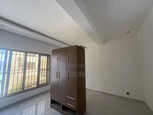 5bdrm Duplex in Asokoro for rent