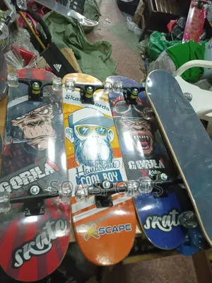 Skateboard Gorilla