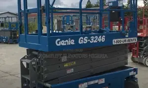 Warehouse Hydraulic Scissor Lifts