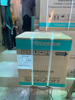 Hisense 45L Bedside Refrigerator - Keep Your Drinks Chilled