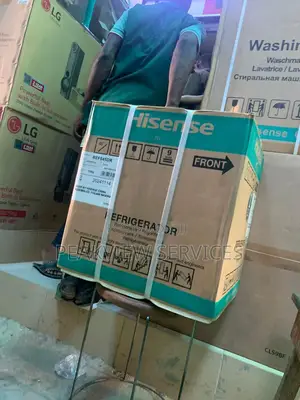 Hisense 45L Bedside Refrigerator - Store Snack Drink Ease