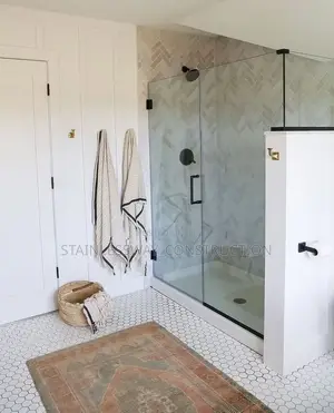 Cleanspace Glass