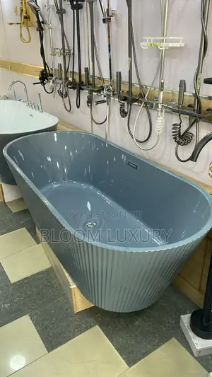 Grey Glossy Freestanding Bathtub