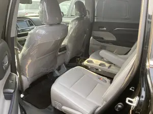 Toyota Highlander 2015 Black