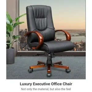 Executive Wooden Armrest Office Quality Chair