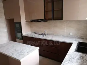 4bdrm Townhouse / Terrace in Wuse 2 for rent