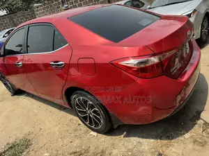 Toyota Corolla 2017 Red